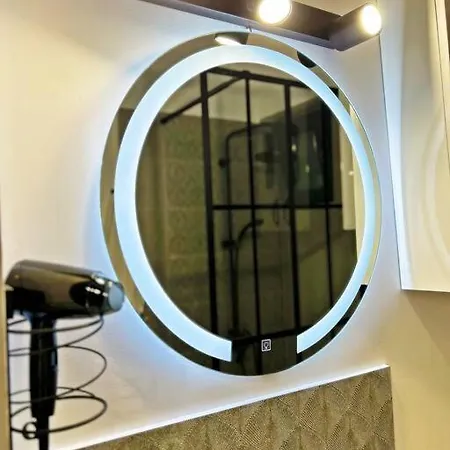 Cosy And Stylish Studio Bucarest Esterno foto